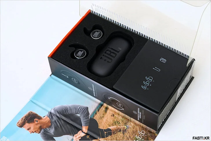 JBL 리플렉트 미니 NC 03