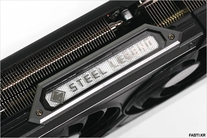 사파이어 라데온 RX 9060 XT 애즈락 RX 9070 XT 17