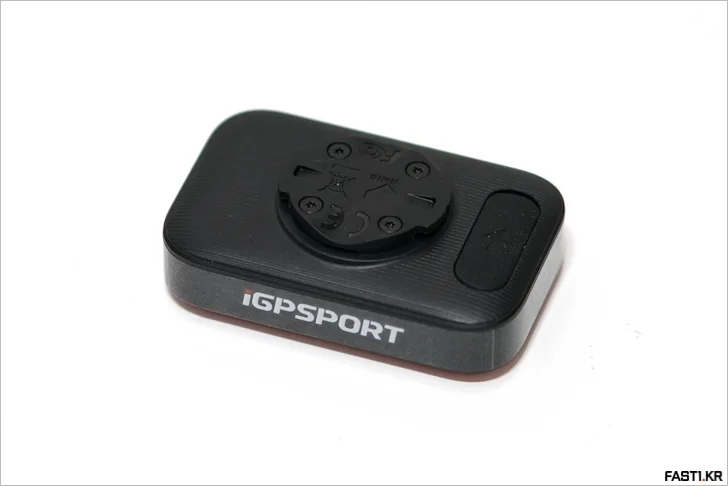 iGPSPORT ET6 스마트 이모지 후미등 리뷰 16 iGPSPORT ET6 10