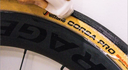 비토리아, 비드 글라이드 & 사이드월 클리너 출시 1 비토리아 사이드월 클리너 2