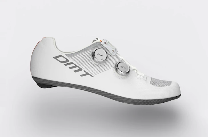 DMT, 초경량 클릿 슈즈 KR0 EVO 슈퍼라이트 출시 9 DMT KR0 EVO 슈퍼라이트 2