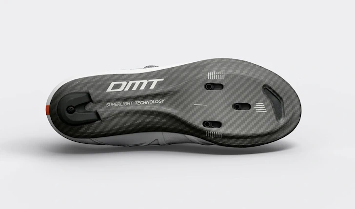 DMT, 초경량 클릿 슈즈 KR0 EVO 슈퍼라이트 출시 11 DMT KR0 EVO 슈퍼라이트 4